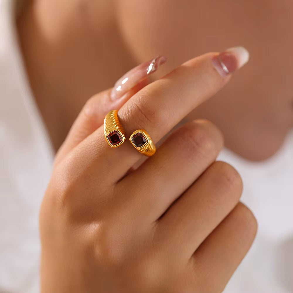 Stainless Steel Red Square Zircon Ring for Women Luxury Gold Plated Striped Open Ring Girl Wedding Jewelry Accessories Wholesale