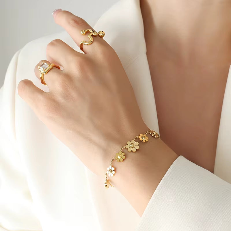 Fashion Jewelry Flower Daisy Bracelet Women'S Personality Gentle Accessories Girls' Stainless Steel Bracelet Fashion Products