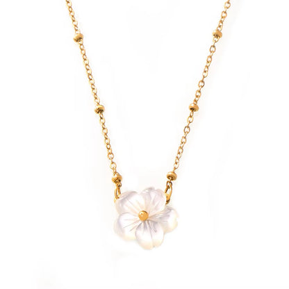 Stainless Steel Gold Plated Chain Elegant Necklace for Women White Shell Flower Shaped Pendant Necklace Summer Jewelry Gift