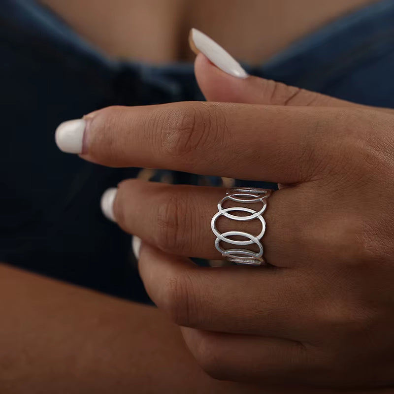 New Stainless Steel Gold Plated Ring for Women Fashion Circular Open Ring Couple Matching Gifts Girls Jewelry Accessories